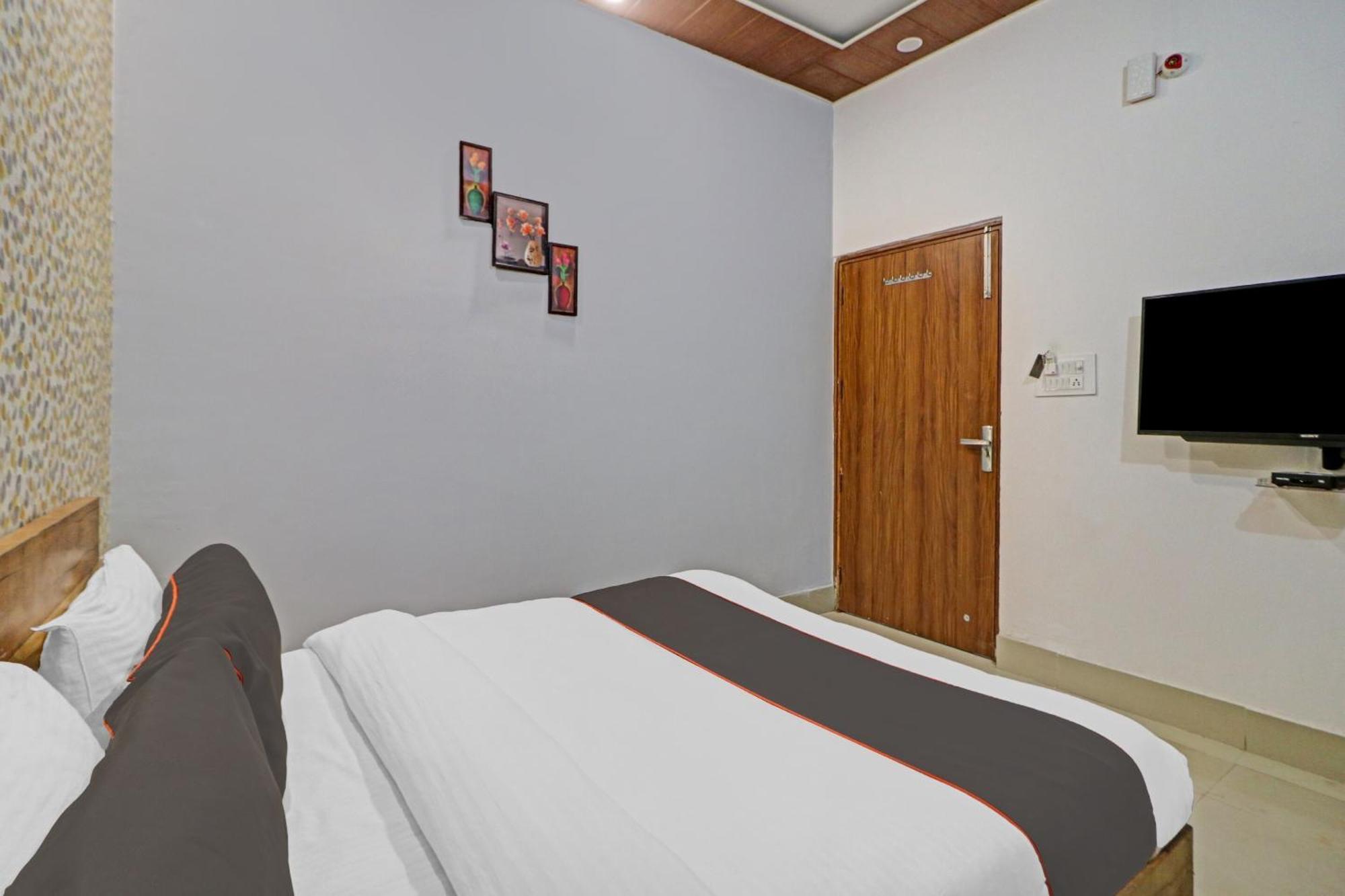 Hotel O Star Ki Нью-Дели Экстерьер фото